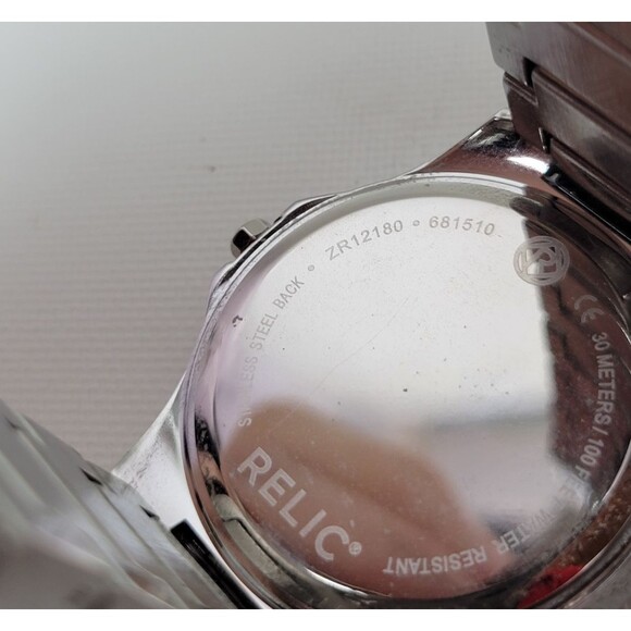 Relic Womens ZR12180 Karsen Silver Tone‎ Watch w. Crystal Accents - Picture 7 of 10